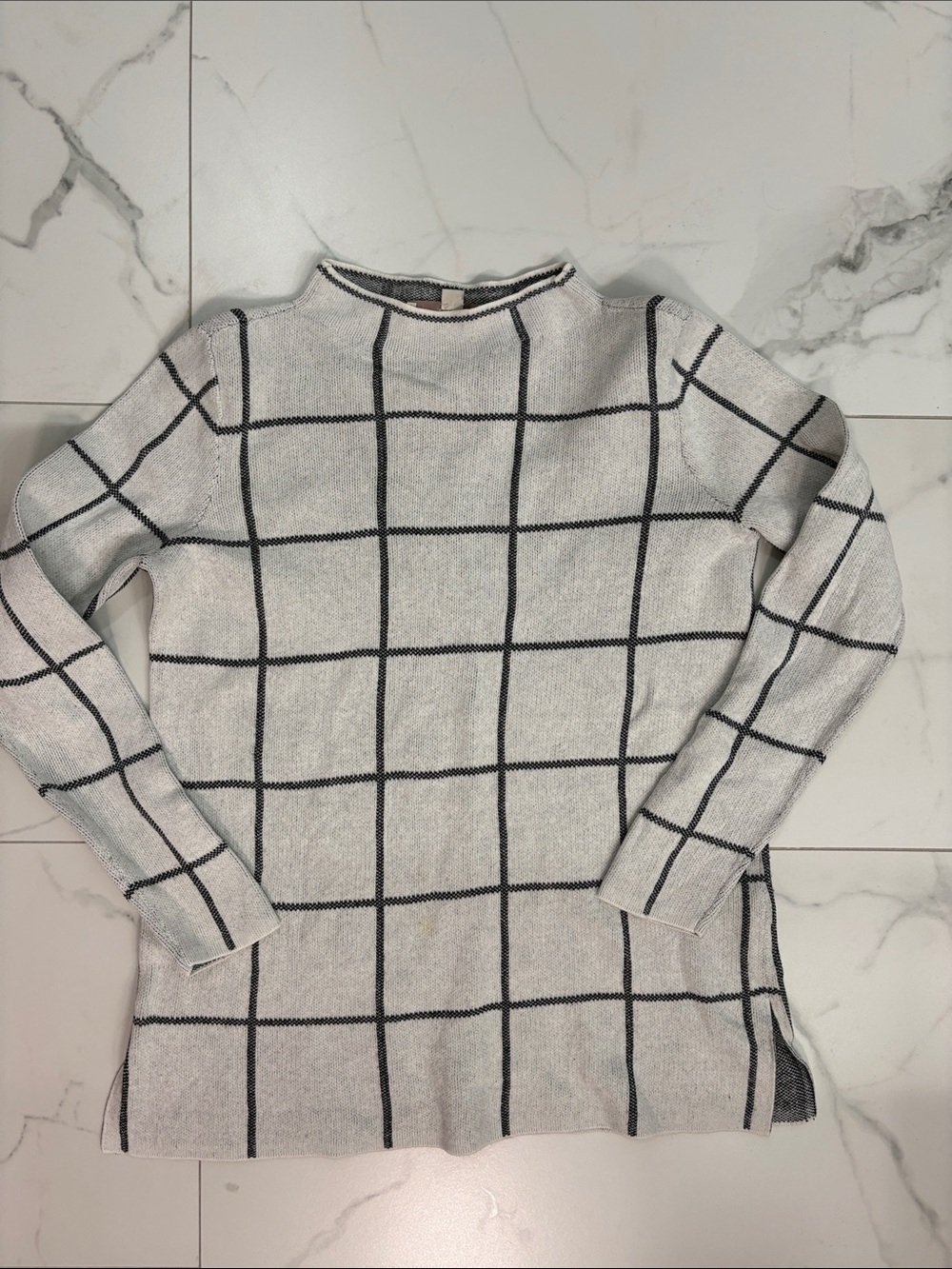 LOFT White & Black Knit Crewneck Sweater